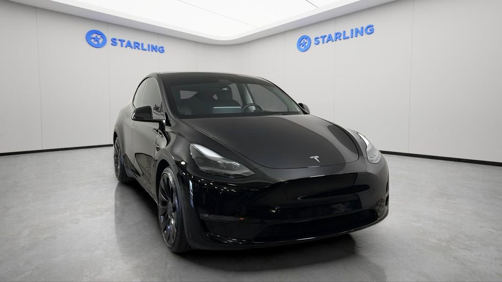 Used 2022 Tesla Model Y Performance image 14