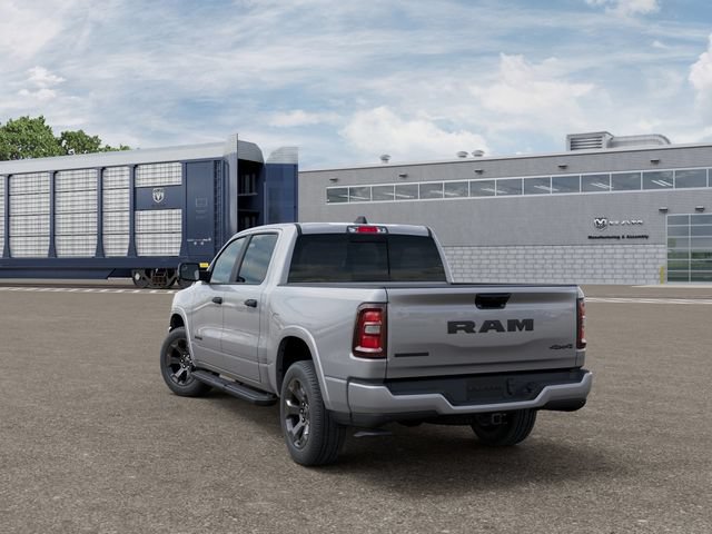 New 2025 RAM 1500 Big Horn AWD/4WD image 3