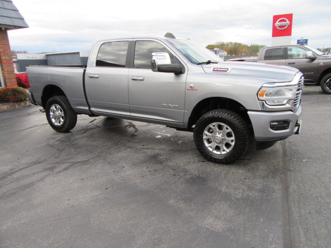 Used 2024 RAM 2500 Laramie image 16
