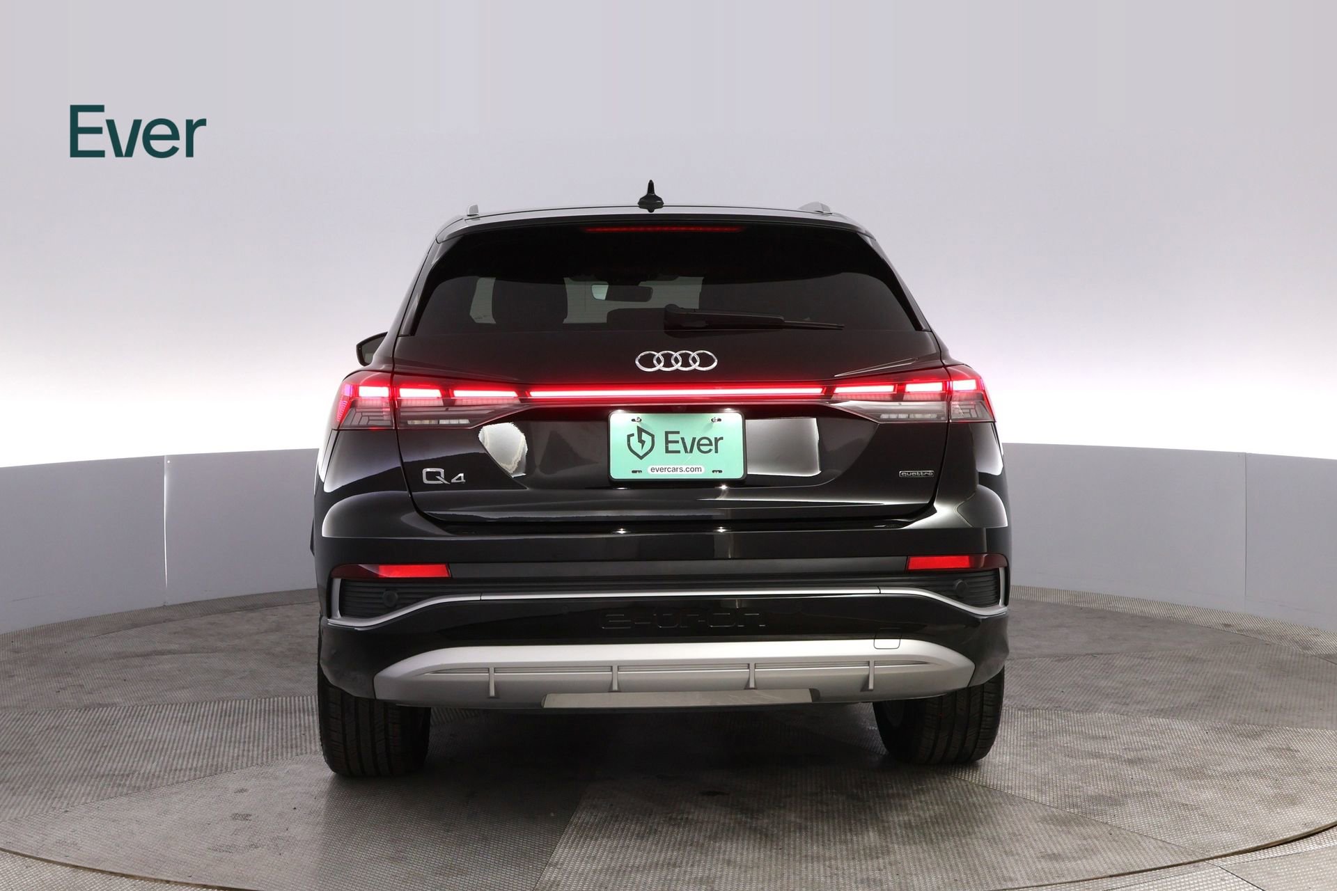 Used 2023 Audi Q4 e-tron Premium Plus w/ Premium Plus image 15
