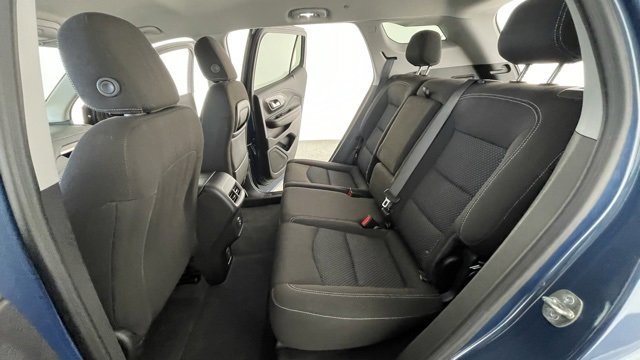 Used 2024 GMC Terrain SLE w/ Driver Convenience Package image 44