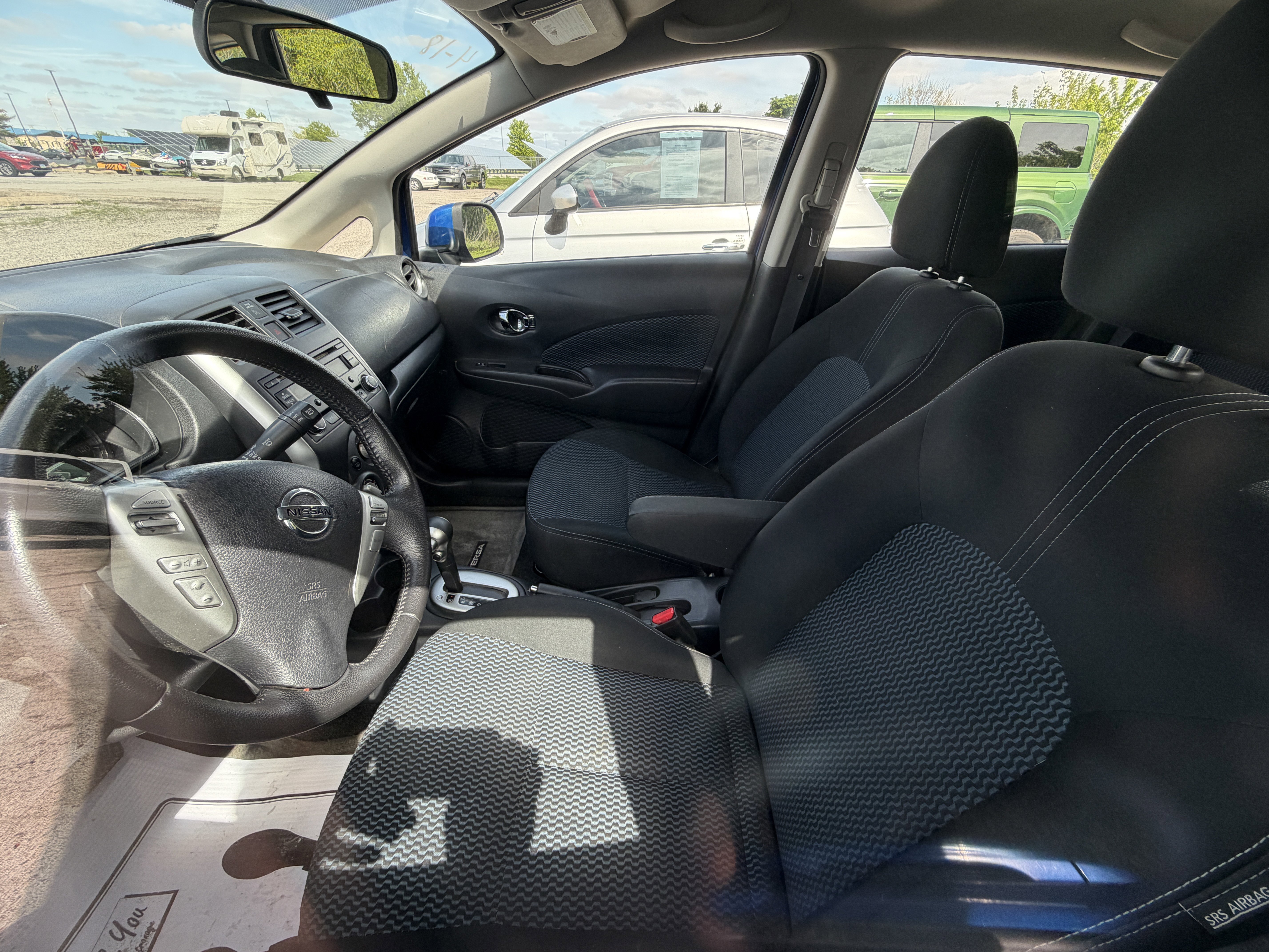 Used 2014 Nissan Versa Note SV FWD image 3