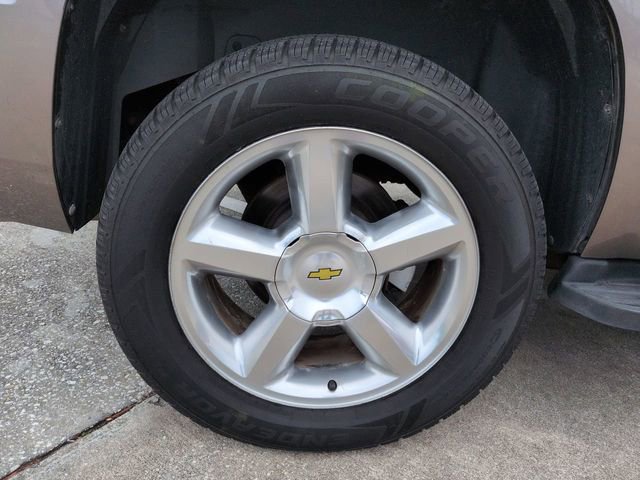 Used 2011 Chevrolet Tahoe LT w/ Regional Value Package image 11
