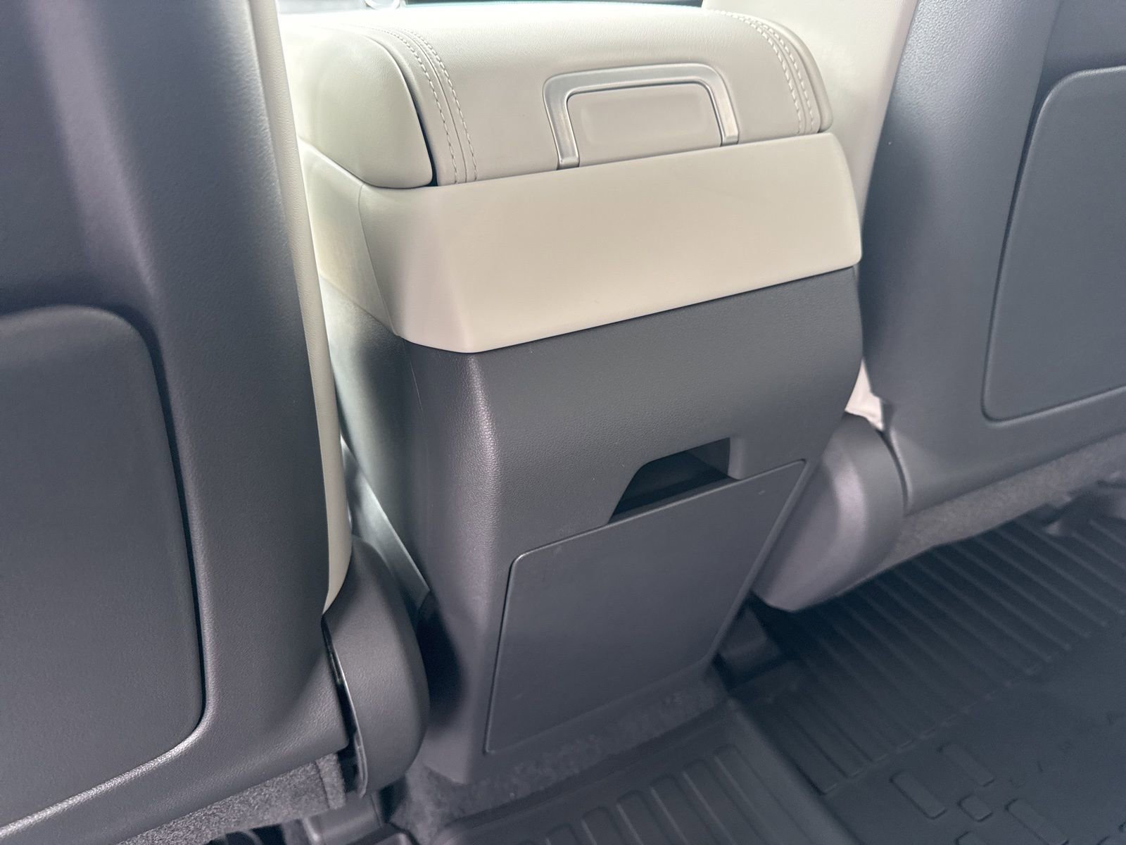 Used 2026 Hyundai Santa Fe SEL image 19