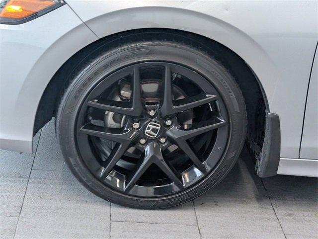 Used 2023 Honda Civic Sport image 4