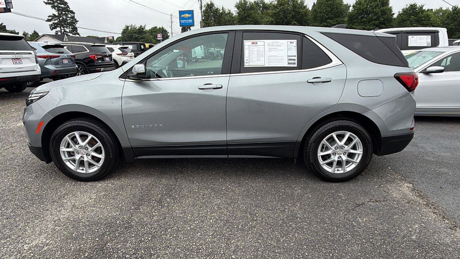 Used 2024 Chevrolet Equinox LT AWD/4WD image 11