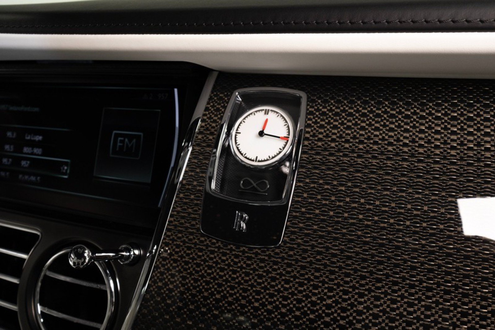 Used 2021 Rolls-Royce Wraith RWD image 54