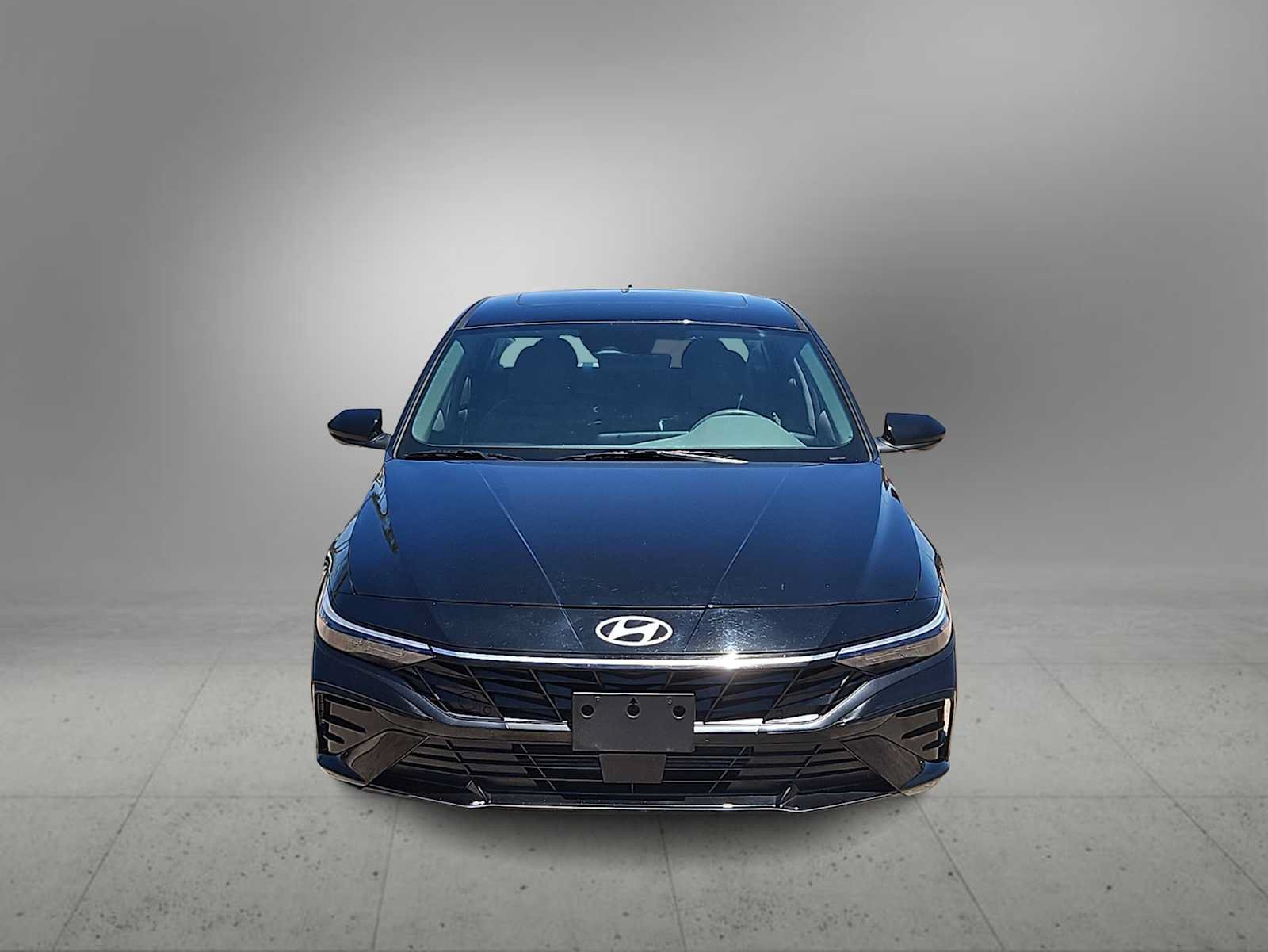Certified 2025 Hyundai Elantra SEL FWD image 3
