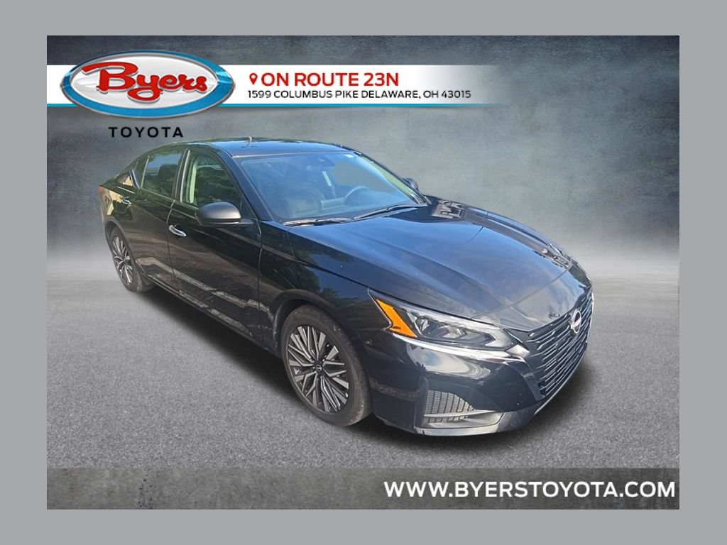 Used 2025 Nissan Altima 2.5 SV