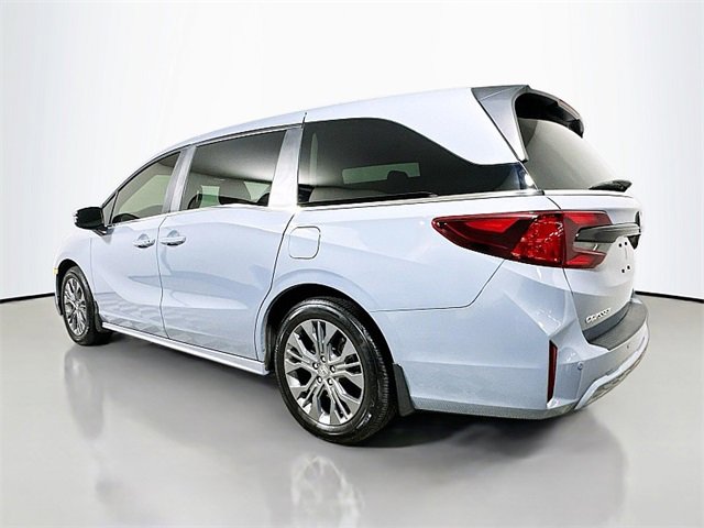 Used 2025 Honda Odyssey Touring image 5