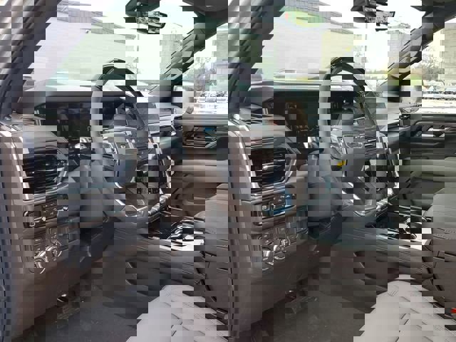 New 2026 GMC Yukon XL Elevation w/ Elevation Premium Package image 20