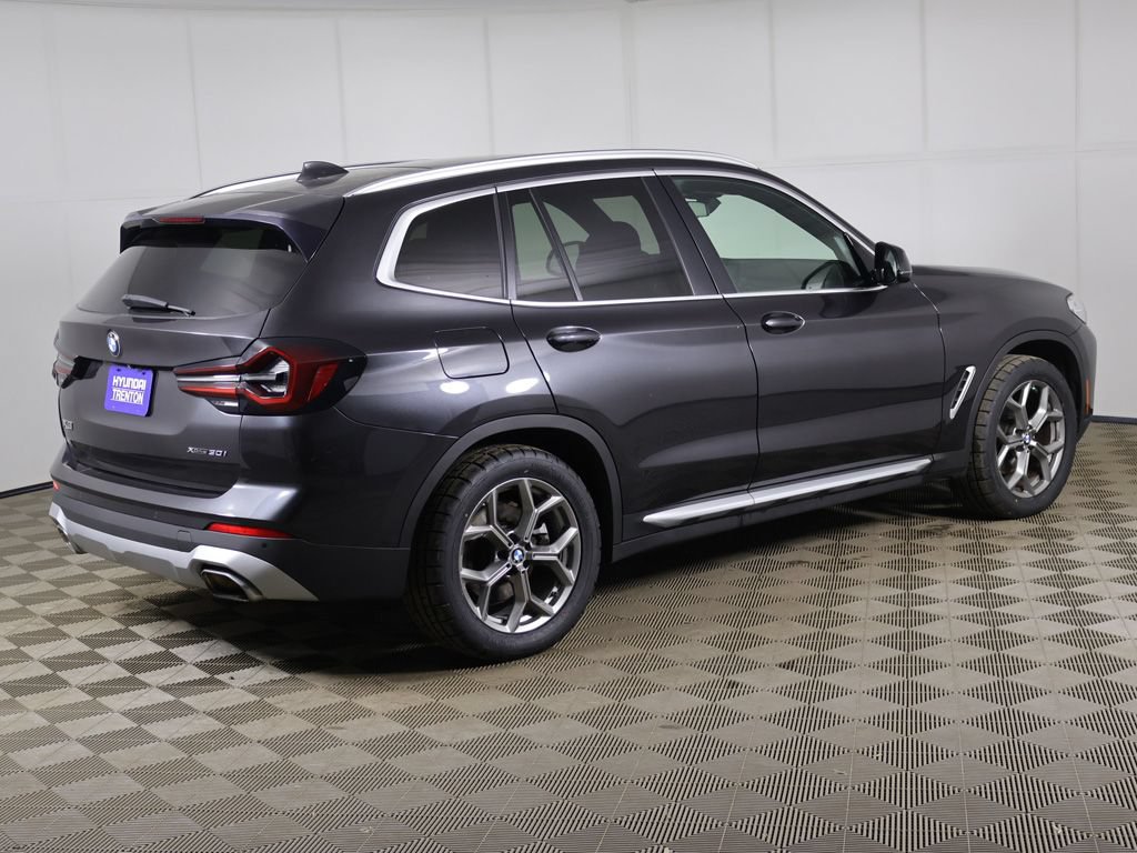 Used 2022 BMW X3 xDrive30i AWD/4WD image 11