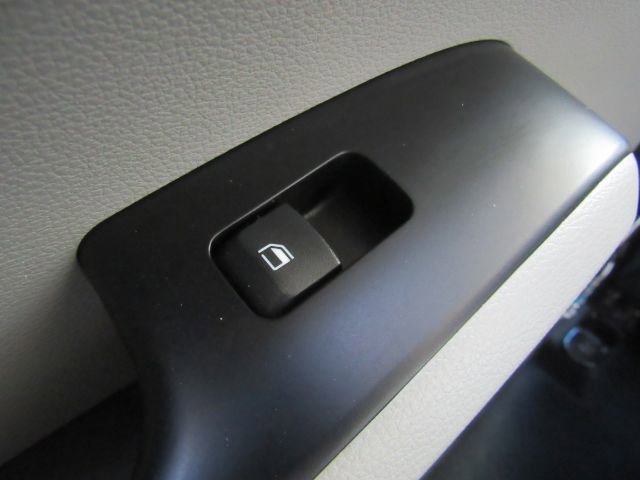 Used 2023 Kia Soul LX w/ LX Technology Package image 23