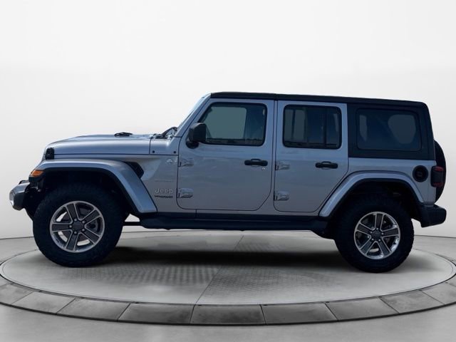 Used 2018 Jeep Wrangler Unlimited Sahara w/ Cold Weather Group image 6