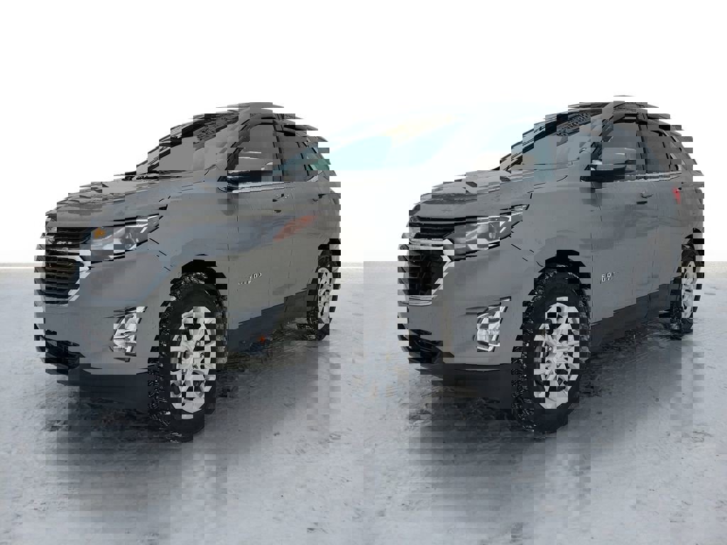 Used 2018 Chevrolet Equinox LT image 2