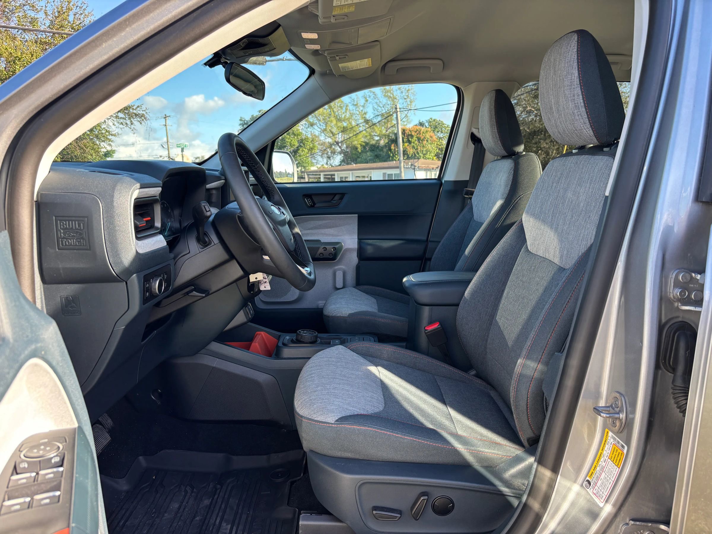 Used 2023 Ford Maverick XLT w/ XLT Luxury Package image 7