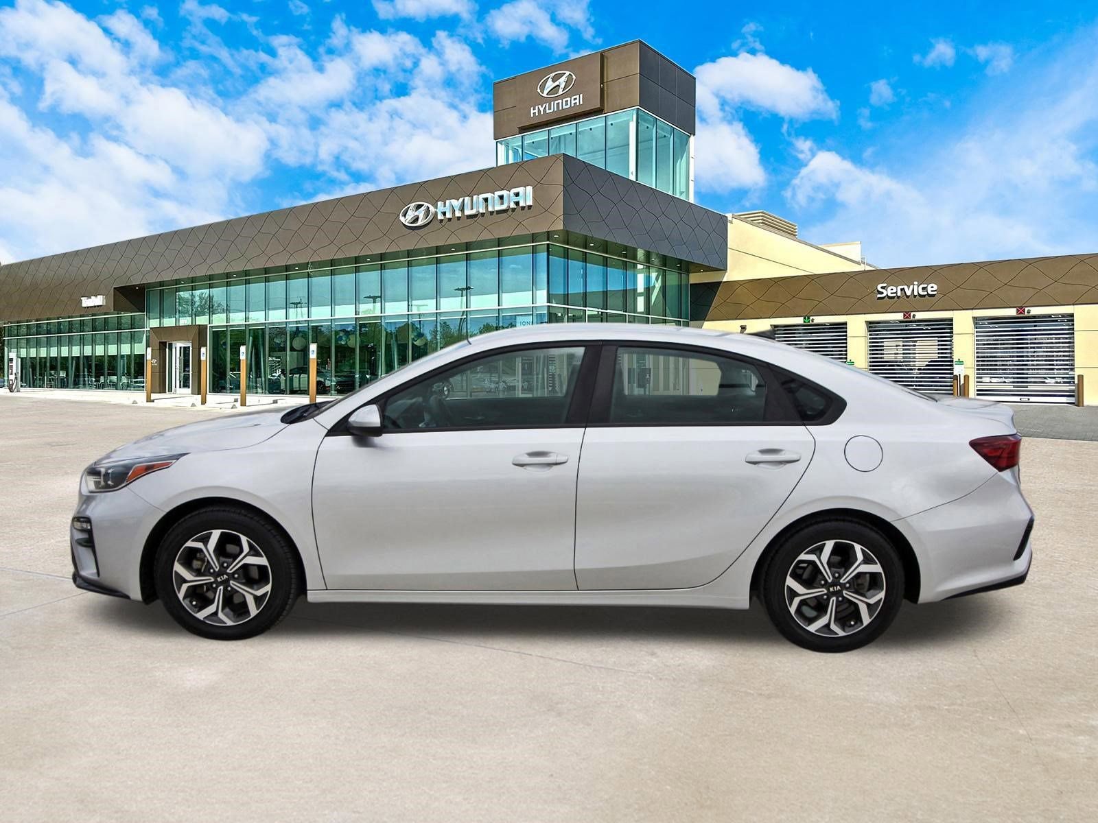 Used 2019 Kia Forte LXS image 9