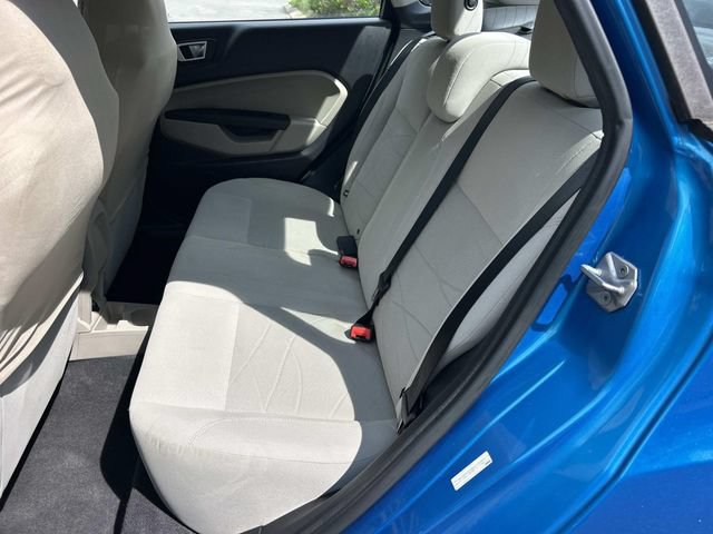 Used 2014 Ford Fiesta SE FWD image 20