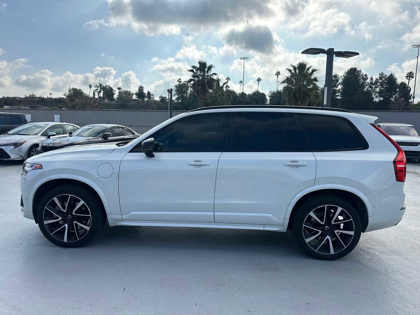 Used 2023 Volvo XC90 T8 Ultimate w/ Protection Package Premier image 2