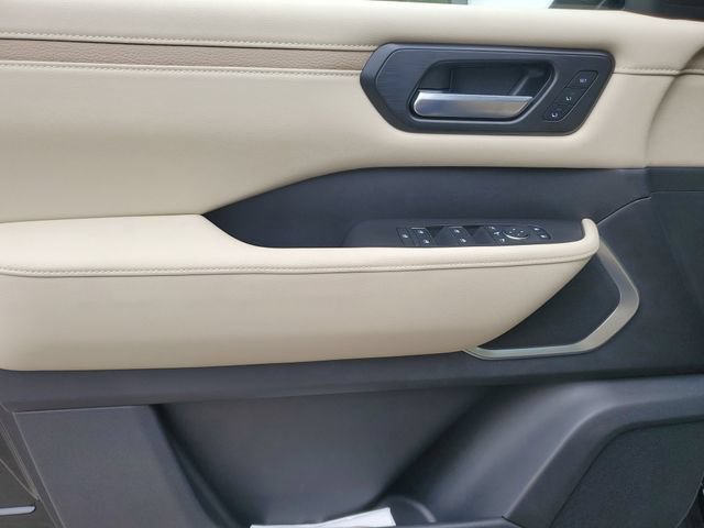 New 2025 Nissan Armada Platinum Reserve AWD/4WD image 18