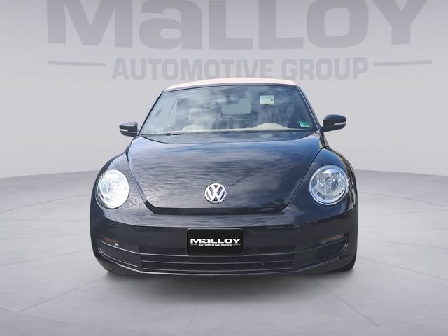 Used 2013 Volkswagen Beetle 2.5 FWD image 8