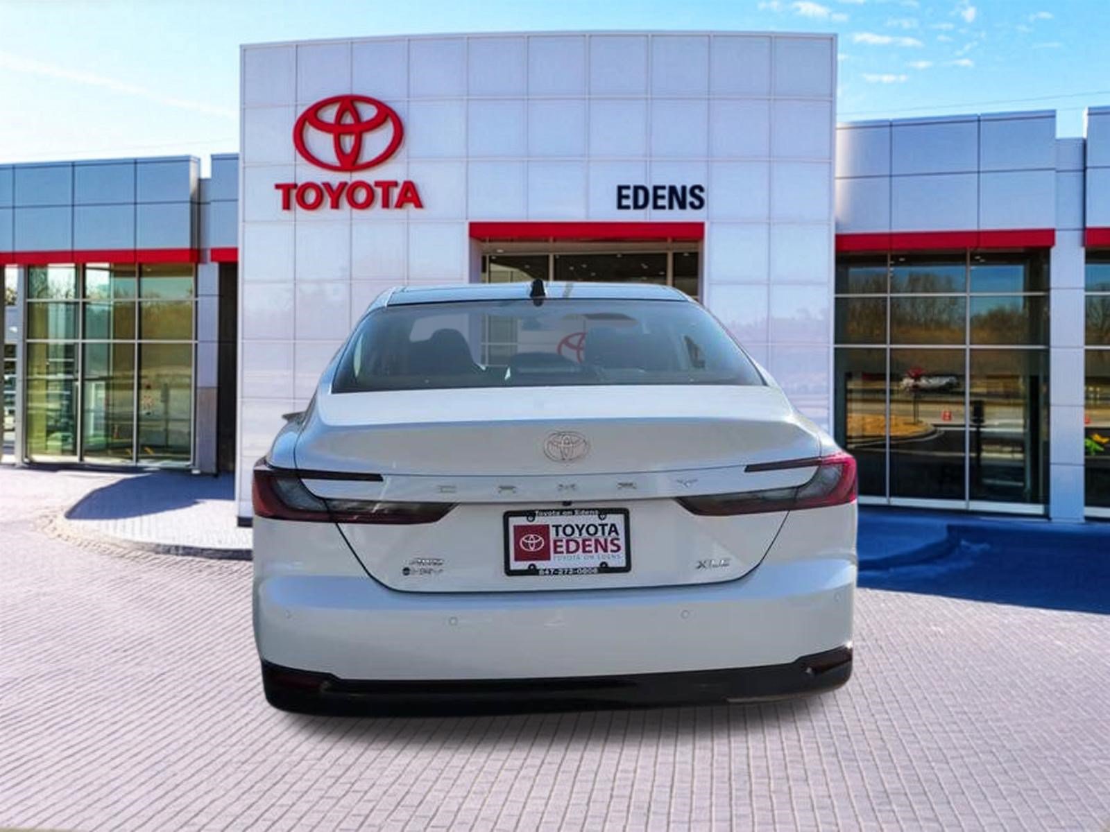 New 2026 Toyota Camry XLE AWD/4WD image 4
