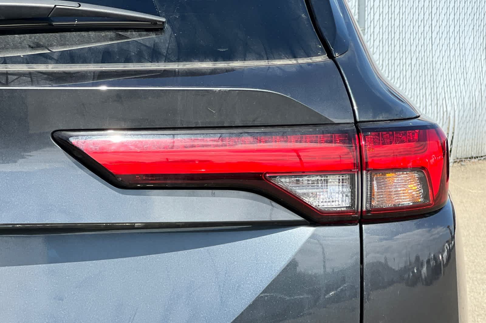 Used 2024 Mitsubishi Outlander SEL FWD image 41