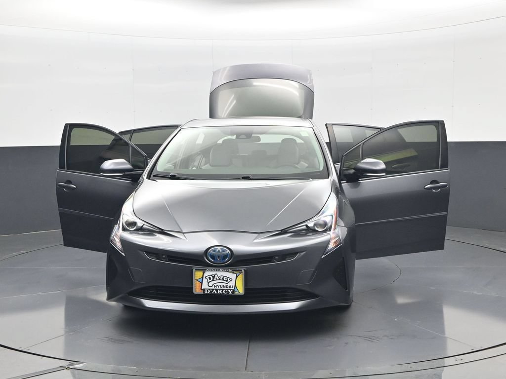 Used 2017 Toyota Prius Two FWD image 32