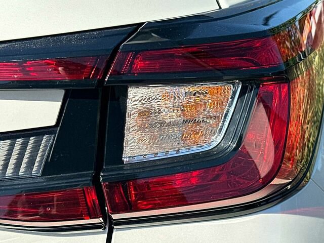 Used 2024 Subaru Crosstrek 2.0i Premium AWD/4WD image 33