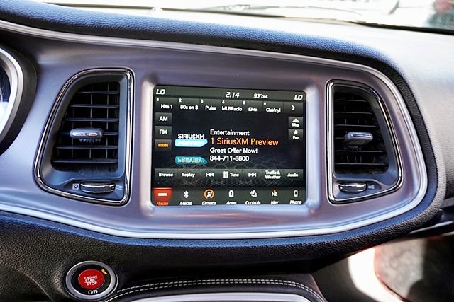 Used 2019 Dodge Challenger SRT Hellcat Redeye image 21