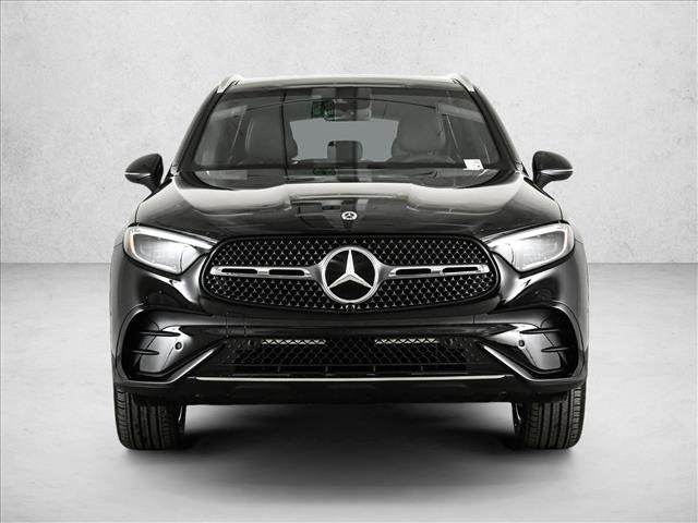 New 2026 Mercedes-Benz GLC 300 4MATIC image 2