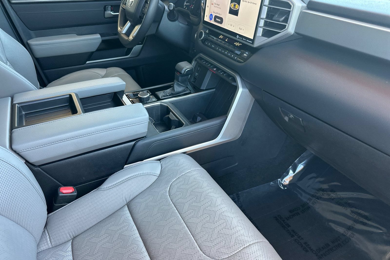 Used 2023 Toyota Tundra Limited w/ TRD Off-Road Package AWD/4WD image 18