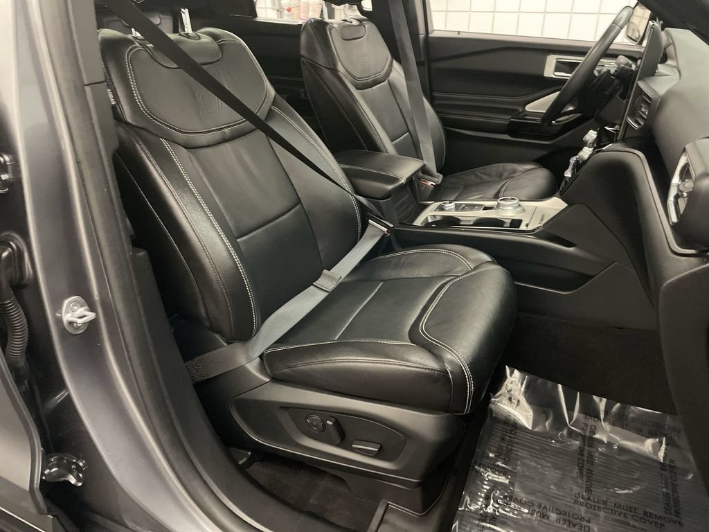 Used 2021 Ford Explorer ST w/ Equipment Group 401A AWD/4WD image 21