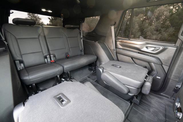 Used 2023 Chevrolet Tahoe Z71 w/ Luxury Package image 29