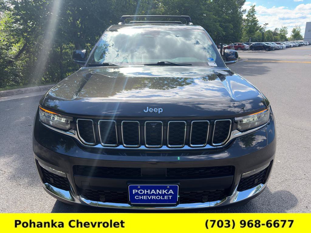 Used 2022 Jeep Grand Cherokee L Limited w/ Luxury Tech Group II AWD/4WD image 2