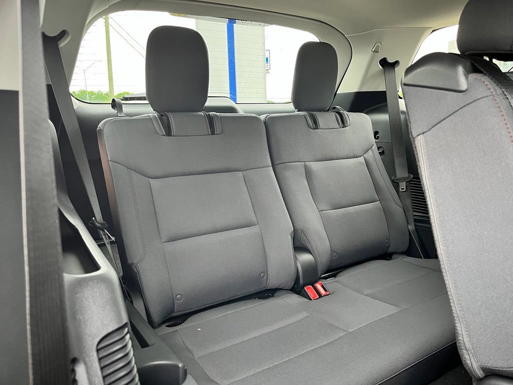 New 2026 Ford Explorer Active RWD image 11
