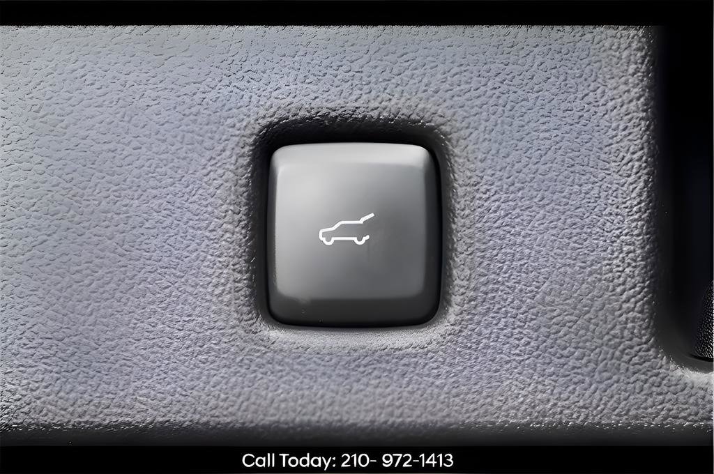 Used 2021 Ford Escape SEL FWD image 32