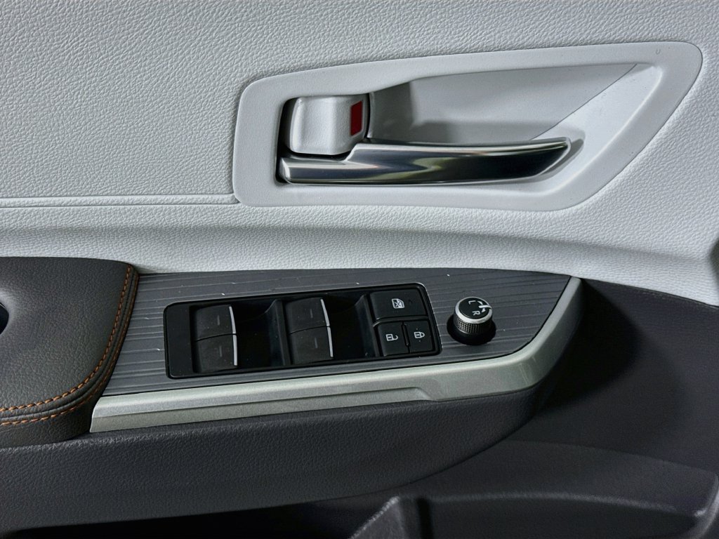 Certified 2021 Toyota Sienna XSE AWD/4WD image 25