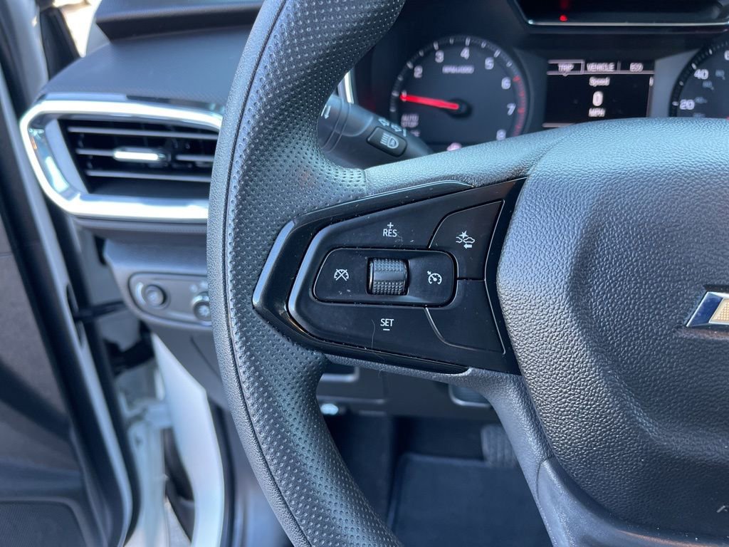 Used 2023 Chevrolet TrailBlazer LT w/ Convenience Package image 17