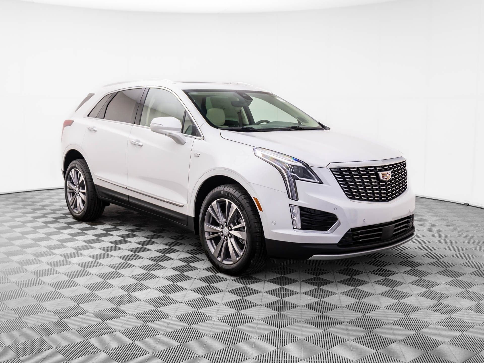 New 2026 Cadillac XT5 Premium Luxury w/ LPO, Floor Liner Package image 9