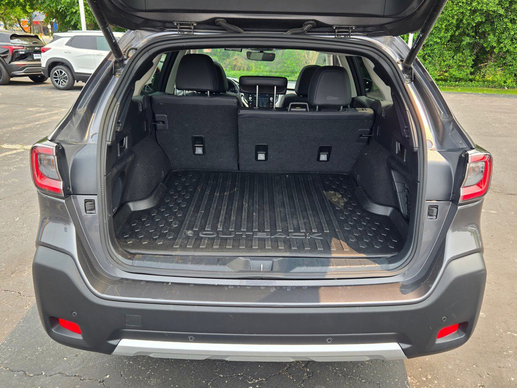 Used 2023 Subaru Outback Limited w/ Tech Package 2 image 13