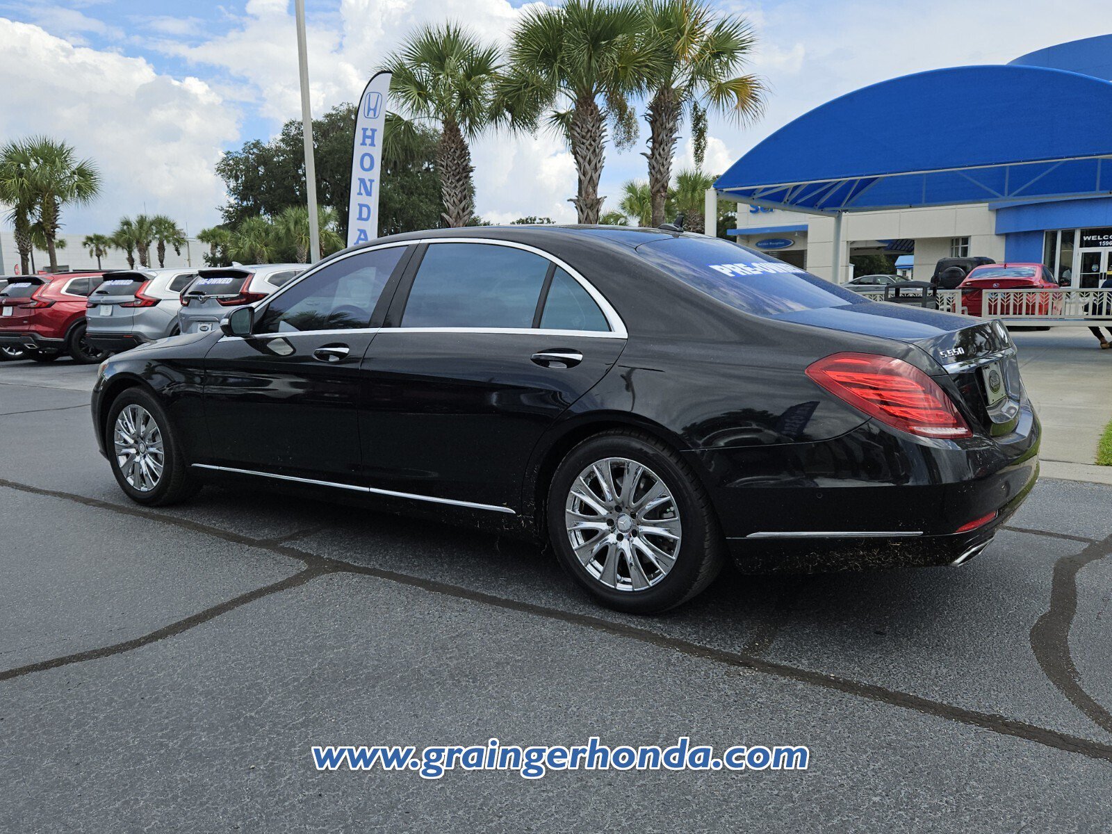 Used 2015 Mercedes-Benz S 550 Sedan image 3