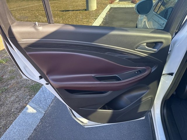 Used 2017 Buick Envision Premium w/ Driver Confidence Package image 15