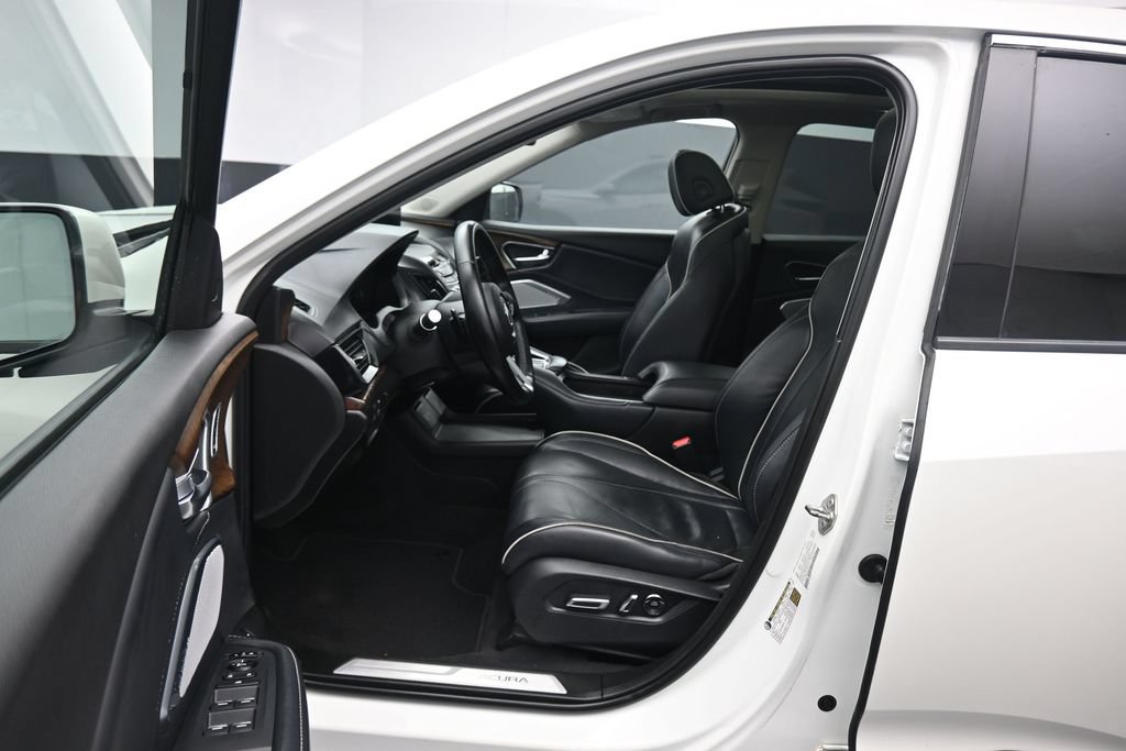 Used 2019 Acura RDX w/ Advance Package AWD/4WD image 13
