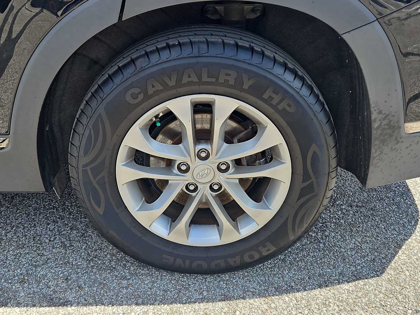 Used 2019 Hyundai Santa Fe SEL FWD image 14