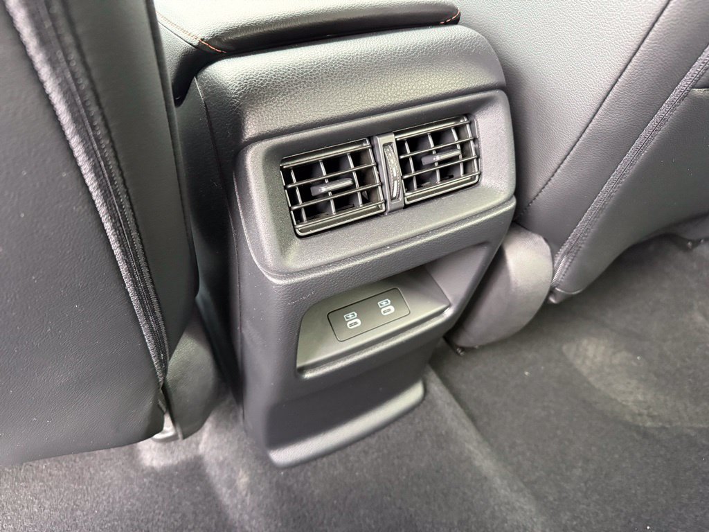 Used 2025 Honda CR-V Sport-L image 32