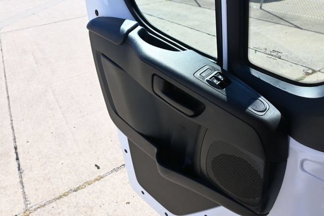 New 2026 RAM ProMaster 2500 w/ Crew Van Package FWD image 22