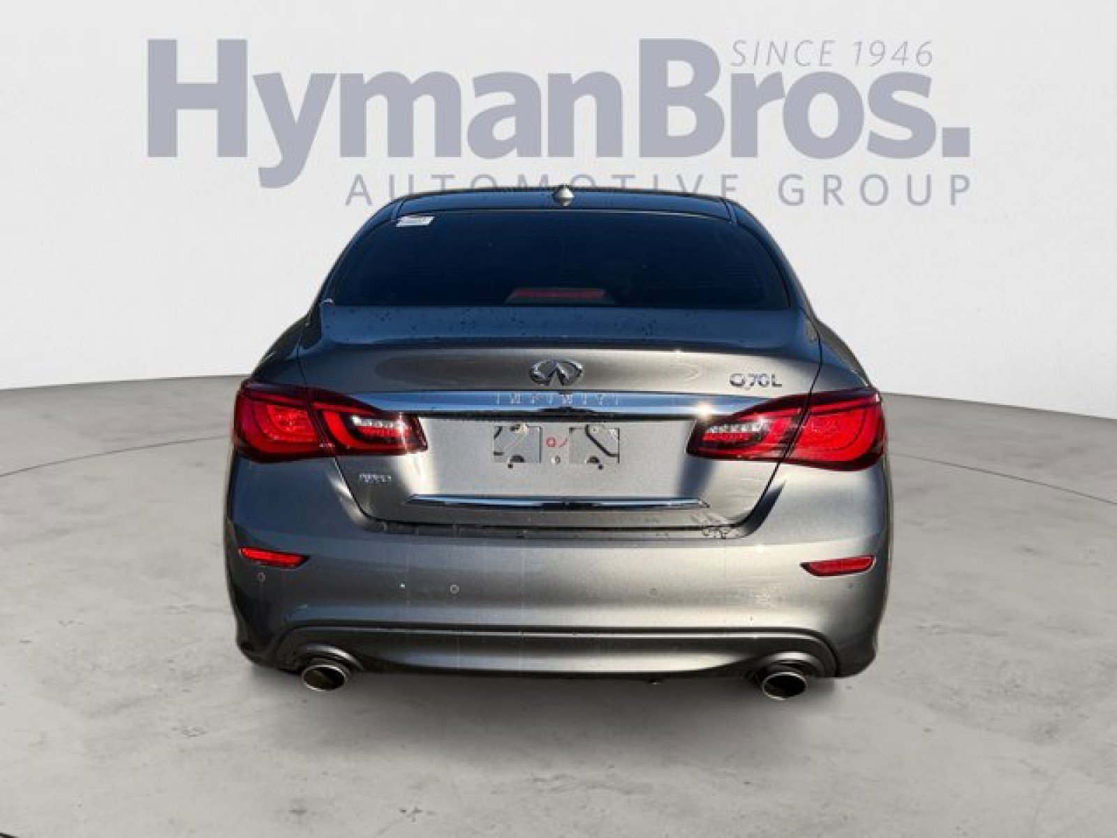 Used 2018 INFINITI Q70 L 3.7 image 4