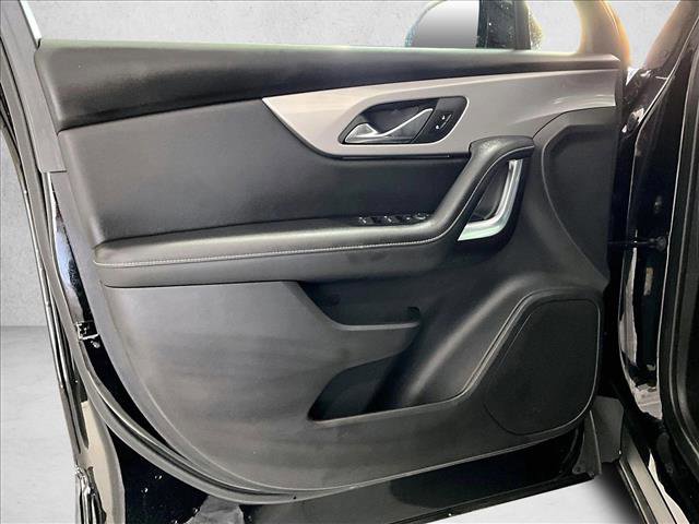 Used 2024 Chevrolet Blazer LT FWD image 18