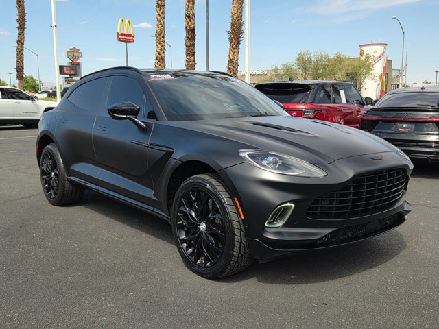 Used 2021 Aston Martin DBX AWD/4WD image 3